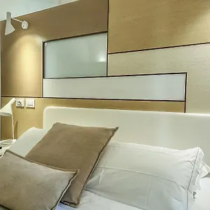 4* Guest house Santacroce Luxury